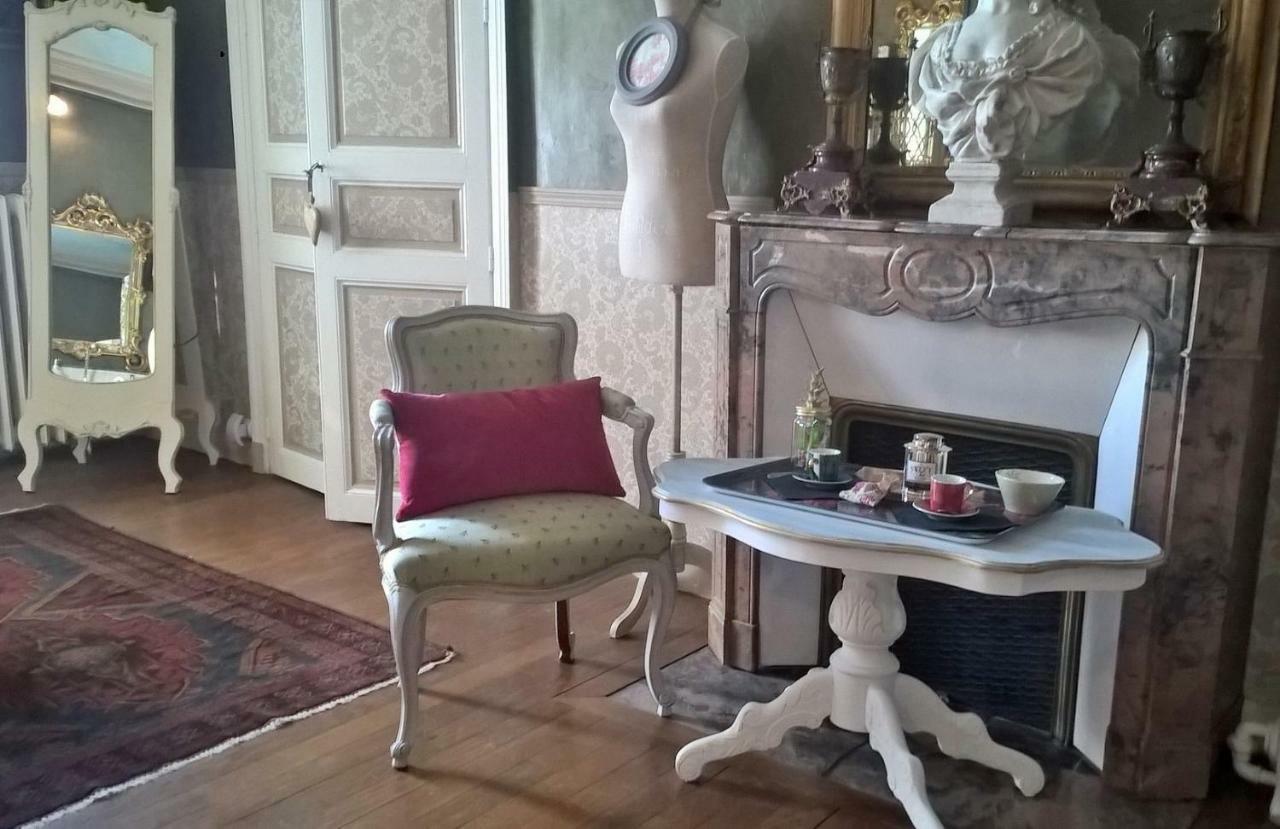 Le Clos Manceau Bed and Breakfast Le Mans Exteriör bild